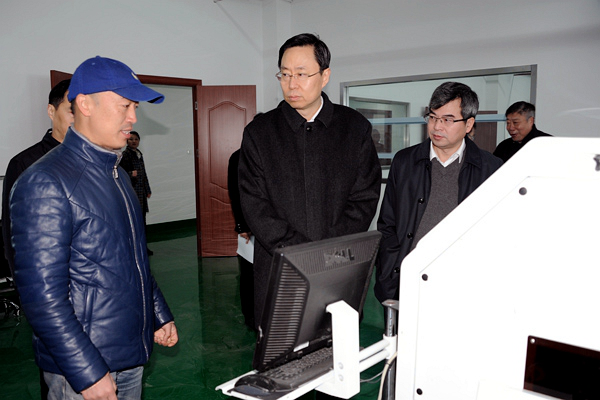 泰州市委書記、市人大常委會主任藍(lán)紹敏蒞臨公司調(diào)研項目建設(shè)情況 泰州市委書記、市人大常委會主任藍(lán)紹敏蒞臨公司調(diào)研項目建設(shè)情況
